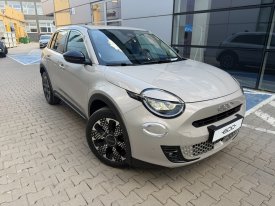 FIAT 600 La Prima 145 KM automat dwusprzęgłowa (DCT, DSG)